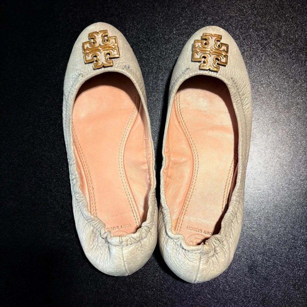 Tory Burch Melinda ballet flats size 8 gray taupe leather comfort lightweight
